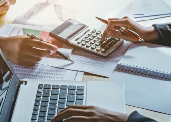خطوات تقديم الإقرارات الضريبية