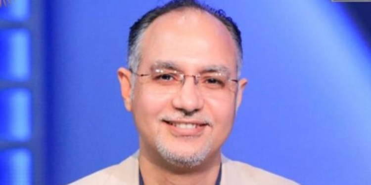 الناشط السياسي ياسر الهواري