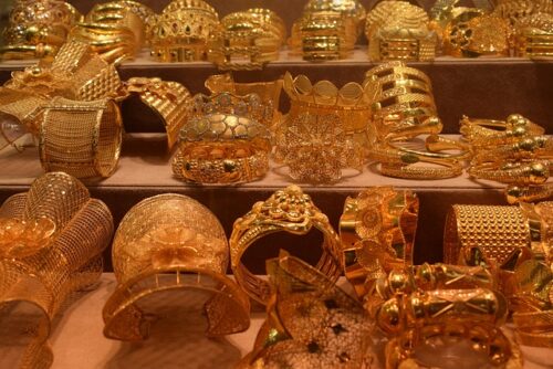 سعر الذهب بالمغرب عيار 18 اليوم 2025.. إليك التفاصيل الكاملة وأسعار باقي الأعيرة