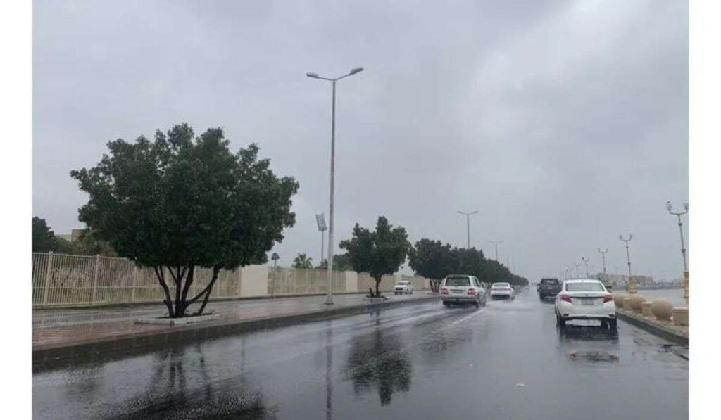 حالة طقس غير مستقرة تضرب السعودية