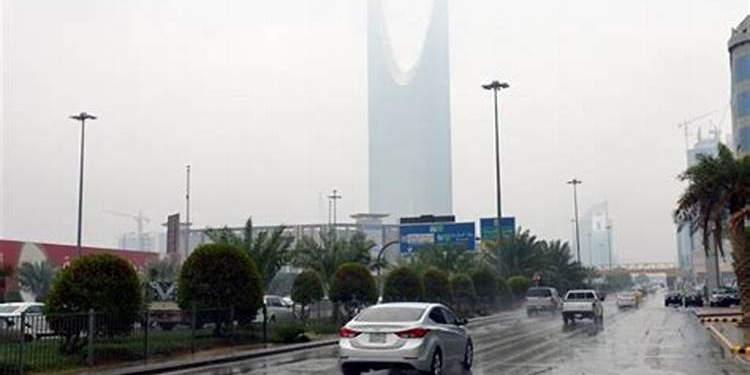 طقس معتدل في السعودية اليوم السبت
