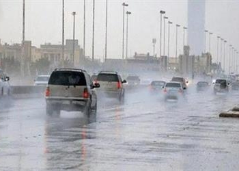 طقس مكة في بداية 2025