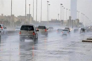 طقس مكة في بداية 2025