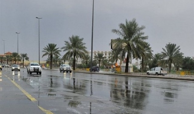 مكة المكرمة تحت تأثير الطقس البارد والرياح المثيرة للأتربة