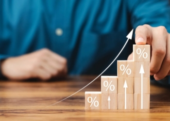 سعر الفائدة في اجتماع البنك المركزي