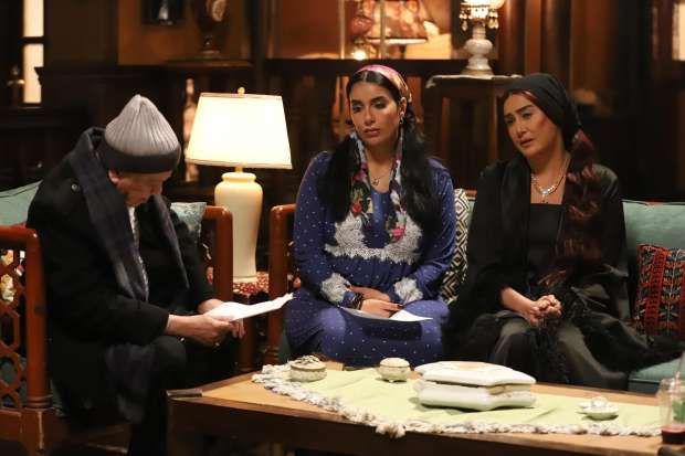 كيف يختلف شباب امرأة عن الفيلم الأصلي؟