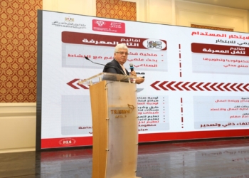أيمن عاشور وزير التعليم العالي والبحث العلمي