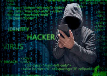 برنامج يتحول لاداء تجسس علي تليفونك