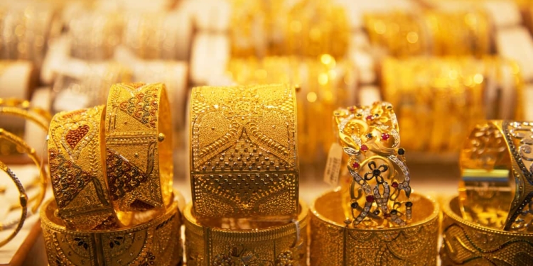 سعر ذهب عيار 24 في الكويت