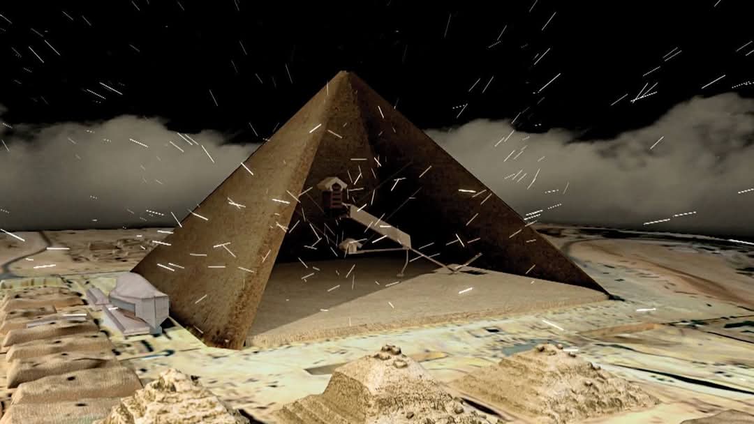 أعمدة أسفل هرم خفرع