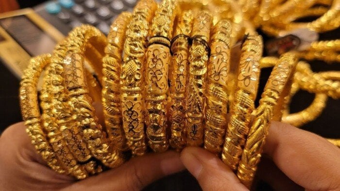  سعر عيار 21 في البحرين