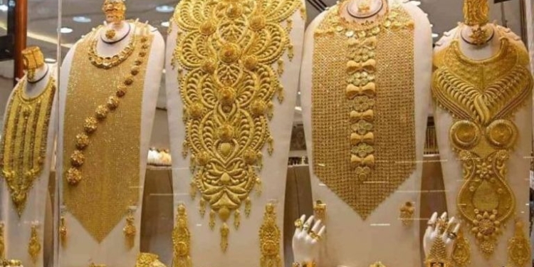 جرام الذهب عيار 24 في السعودية يسجل أعلى سعر منذ شهور