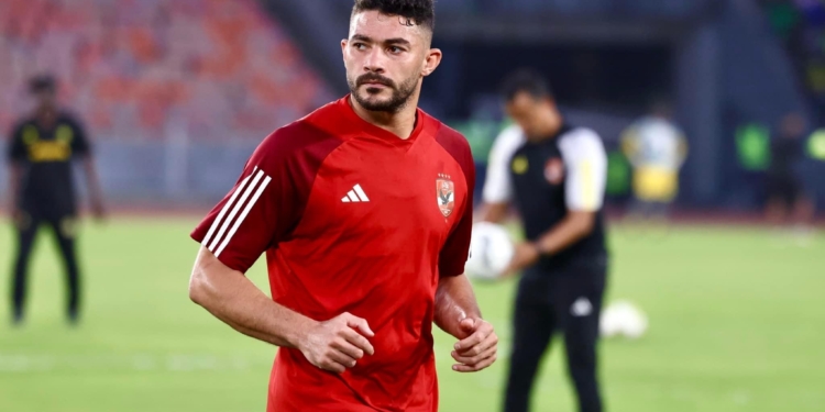 ياسر إبراهيم لاعب الأهلي