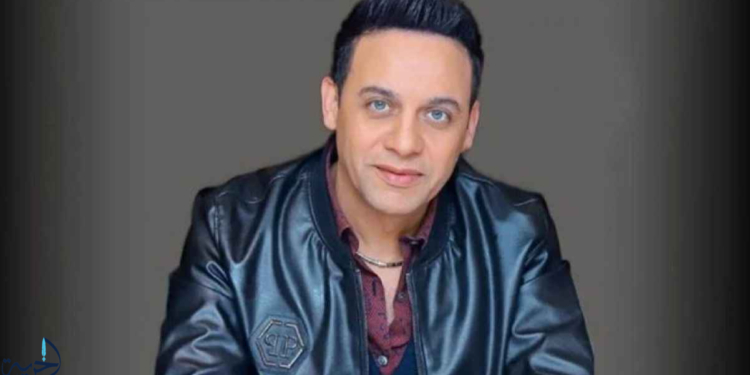 مصطفى قمر