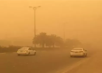 عاصفة ترابية