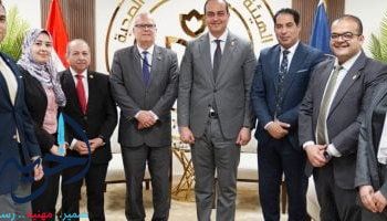 رئيس هيئة الرعاية الصحية والسفير السويدي