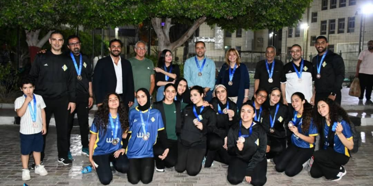 فريق كرة الطايرة آنسات