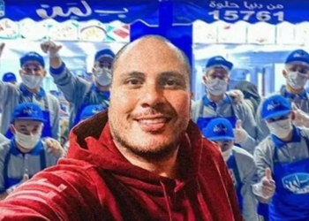 مؤمن عادل صاحب محلات بلبن