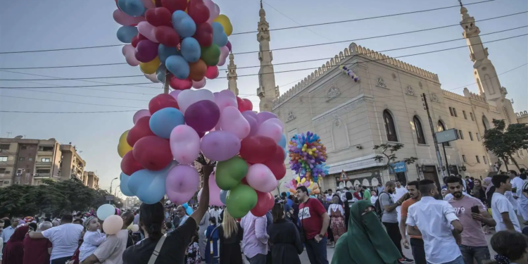 الإجازات الرسمية في 2025 بعد عيد الفطر