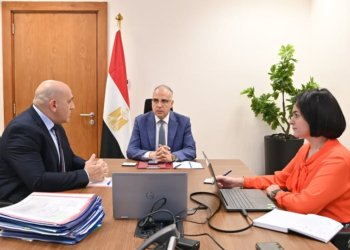 وزير الموارد المائية