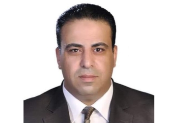 أيمن عويان