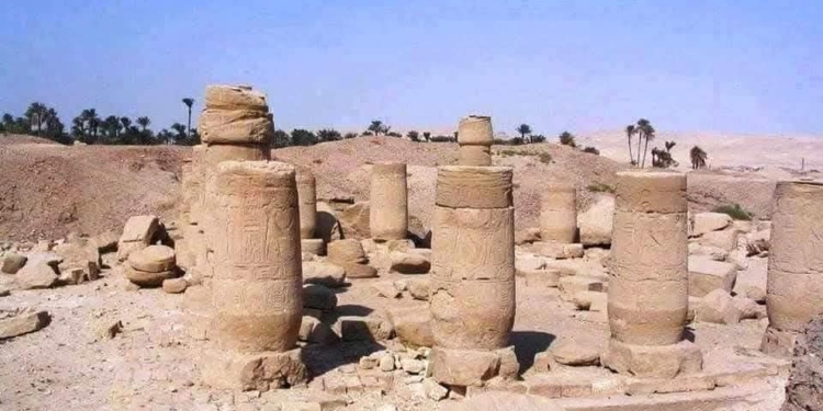 أثار قرية الشيخ عبادة