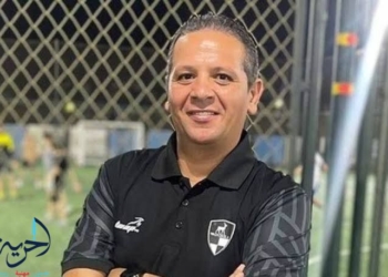 محمد عزت مدرب الزمالك للكرة النسائية