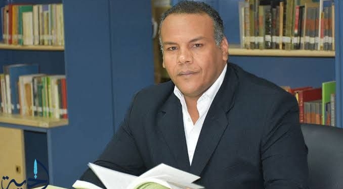 المحلل الاقتصادي أبو بكر الديب