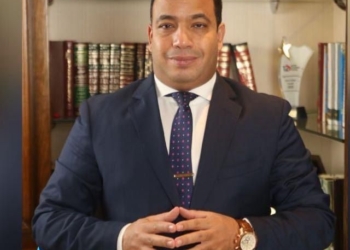 الدكتور عبد المنعم السيد مدير مركز القاهرة للدراسات الاقتصادية والاستراتيجية