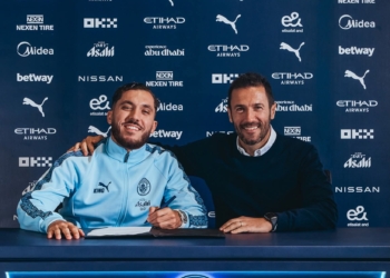 ريان شرقي لاعب مانشستر سيتي