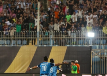 بيراميدز وصن داونز