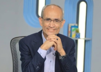 الدكتور حسن محرم مستشار مادة الأحياء الأسبق