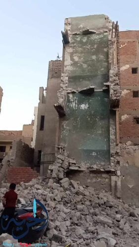 عقار المنيا المنهار