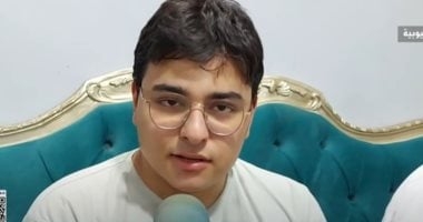 عمر إسلام الرابع على شعبة الرياضيات بالثانوية العامة