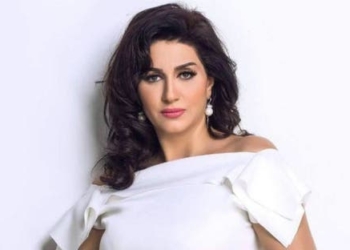 وفاء عامر