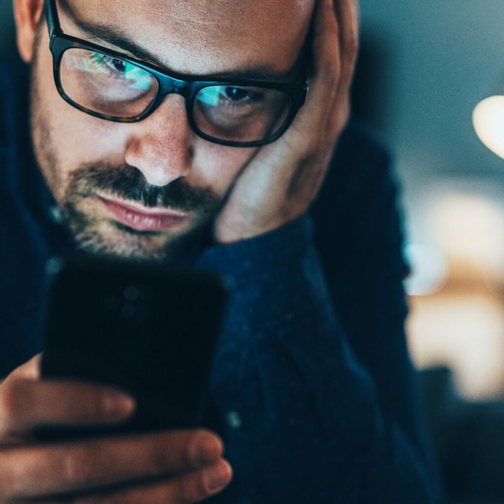 فرض رسوم على تلقي المكالمات الهاتفية