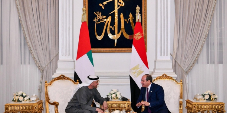 لقاء السيسي برئيس دولة الإمارات