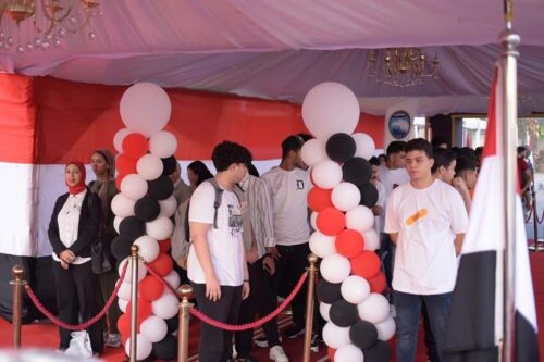 مشاركة للناخبين بمدرسة الملك فهد بمدينة نصر للمشاركة في انتخابات الشيوخ