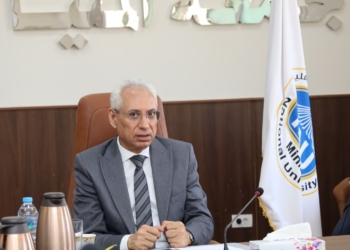 رئيس جامعة المنيا