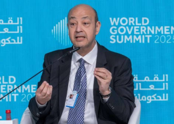 الإعلامي عمرو أديب
