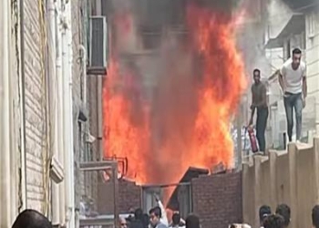 حريق مصنع أحذية في المرج