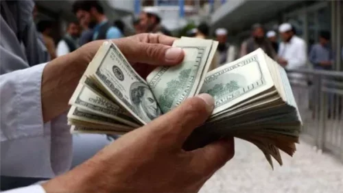 سعر صرف الدولار في البنوك مساء اليوم الأحد 