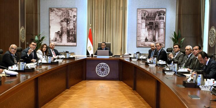الدكتور مصطفى مدبولي رئيس مجلس الوزراء الترقيات