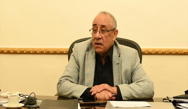 طلعت خليل، عضو المجلس الرئاسي بحزب المحافظين