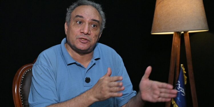 حوار عمار علي حسن مع «الحرية»- تصوير أمير الرفاعي