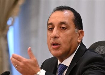 رئيس الوزراء: الصحة والتعليم على رأس أولويات الاستثمارات العامة في المرحلة المقبلة