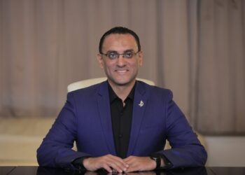 الدكتور أحمد شوقي- الخبير المصرفي