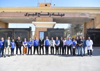 استعدادات طبية بمعبر رفح لإستقبال الفلسطنين