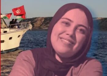 المناضلة رباب مصطفى إلى أثينا