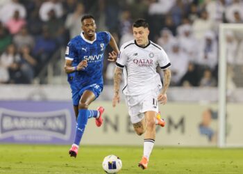 الهلال والسد
